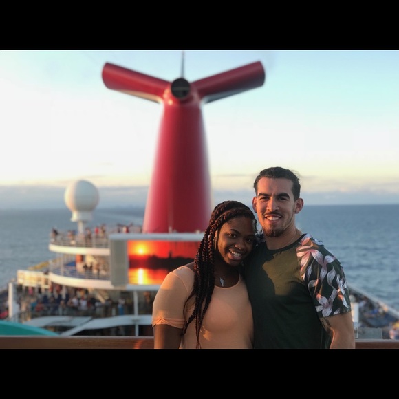 Meet your Posher, Cheyenne - Picture 1 of 1